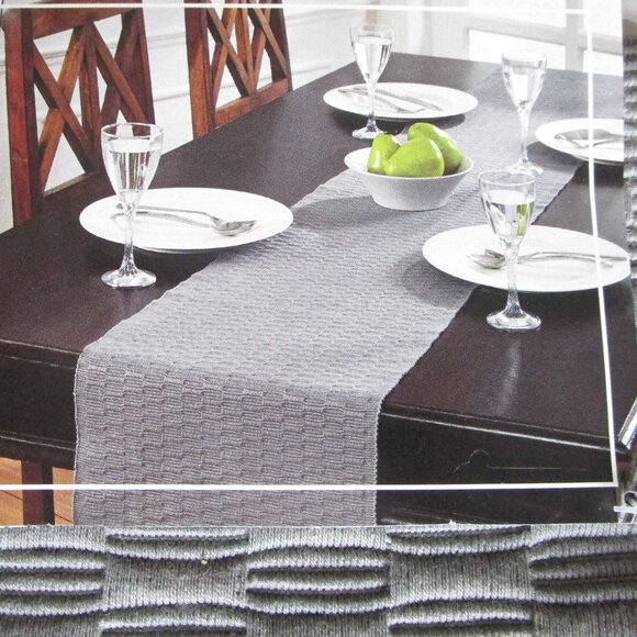 NWT 100% cotton table runner - Picture 3 of 5